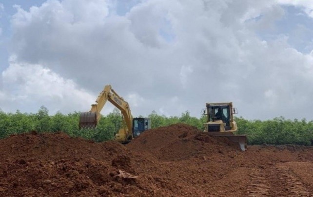 Huy dong gan 2.000 thiet bi, hon 300 mui thi cong cao toc Bac - Nam hinh anh