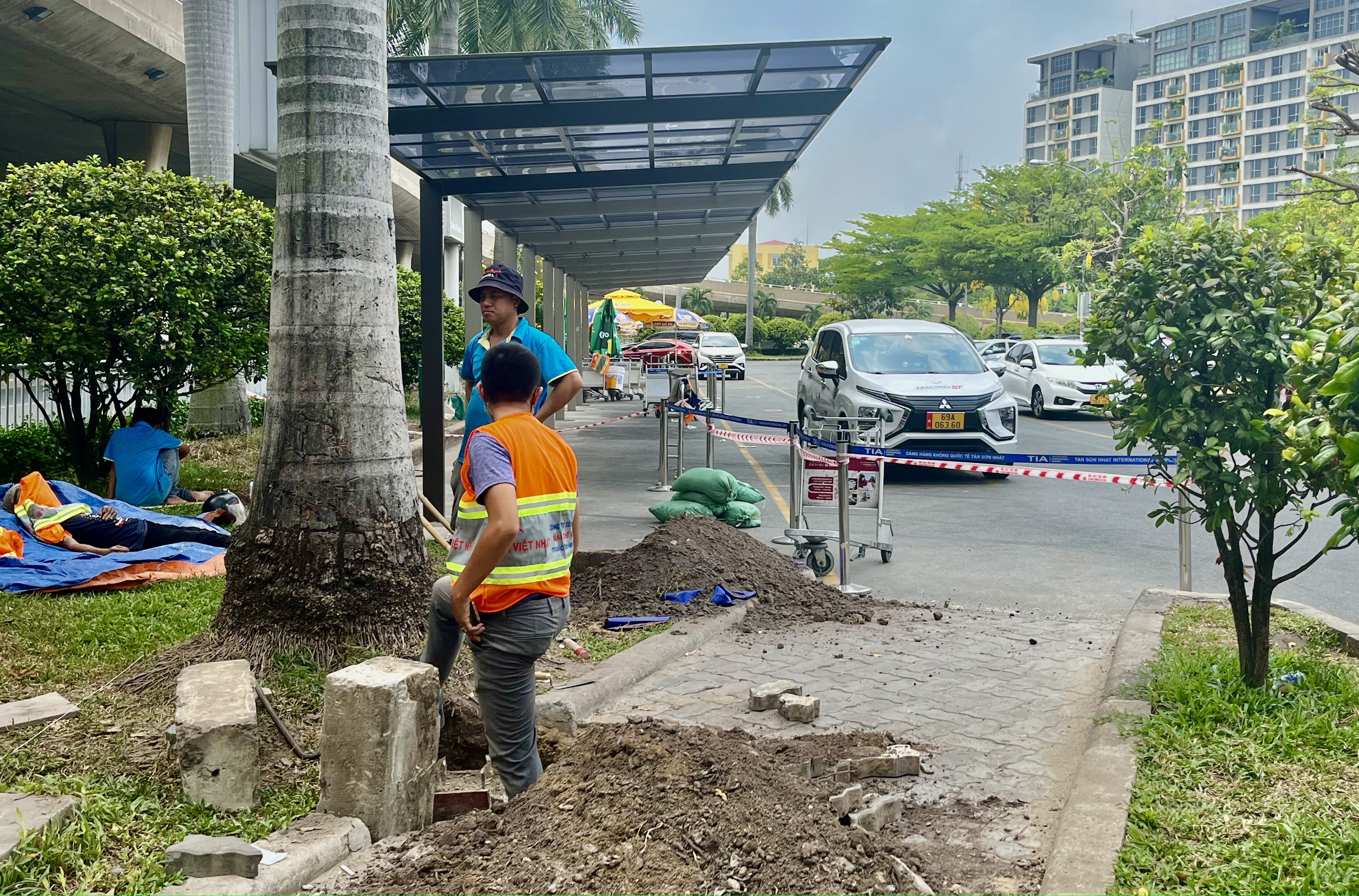 san bay Tan Son Nhat anh 1