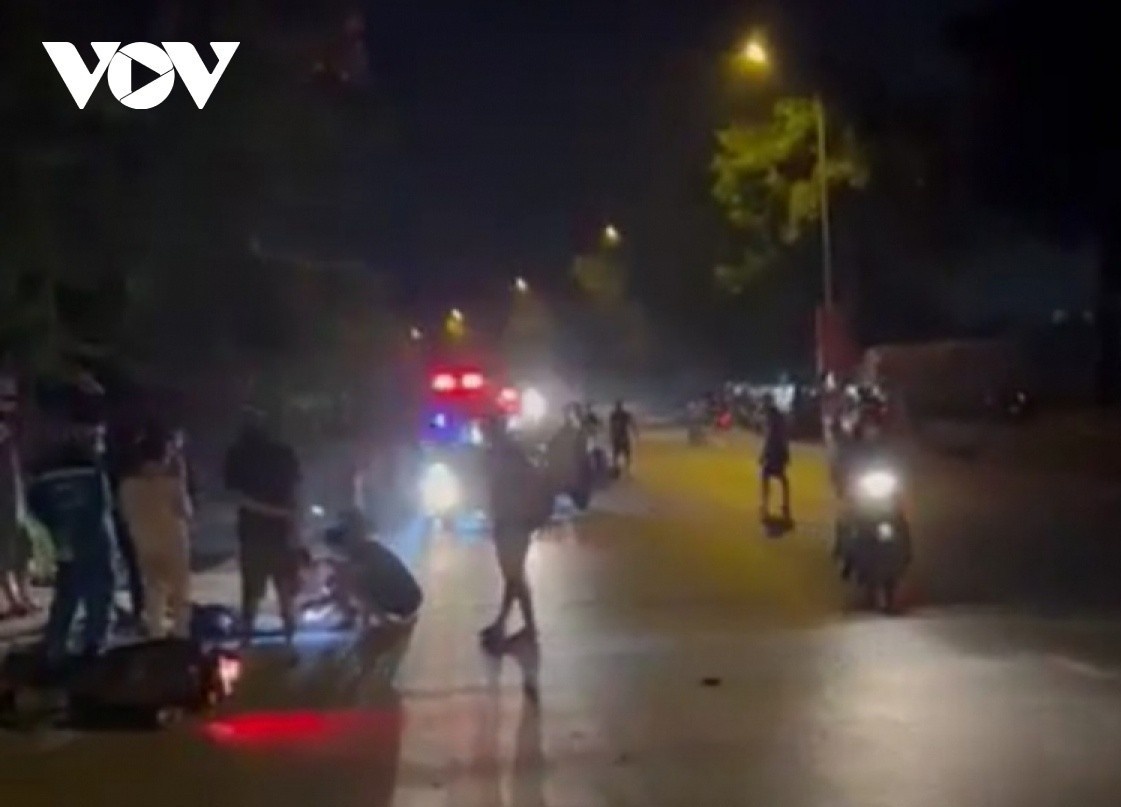 Hai nguoi tu vong sau vu va cham xe may hinh anh