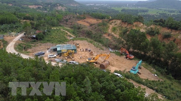 Quy Nhon - Chi Thach anh 1