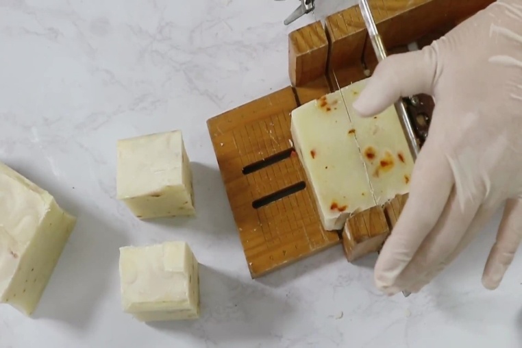 xà phòng rửa chén, tự làm xà phòng rửa chén, dầu dừa, diy ảnh 6 xa phong rua chen, tu lam xa phong rua chen, dau dua, diy anh 6