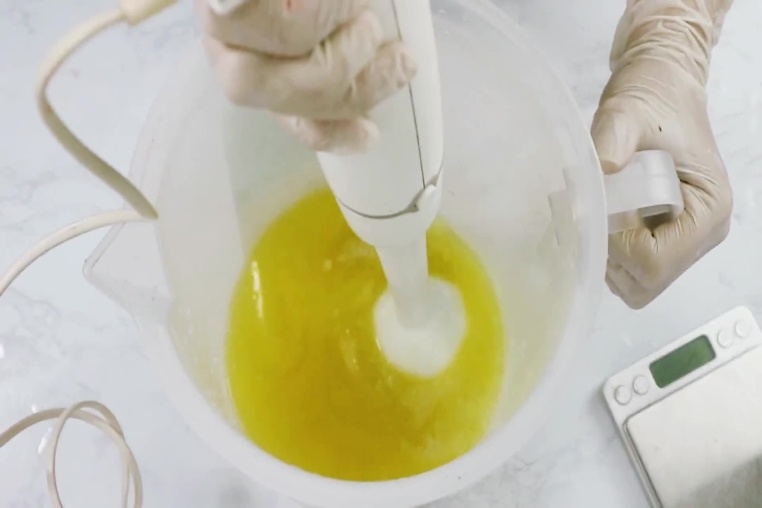 xà phòng rửa chén, tự làm xà phòng rửa chén, dầu dừa, diy ảnh 4 xa phong rua chen, tu lam xa phong rua chen, dau dua, diy anh 4