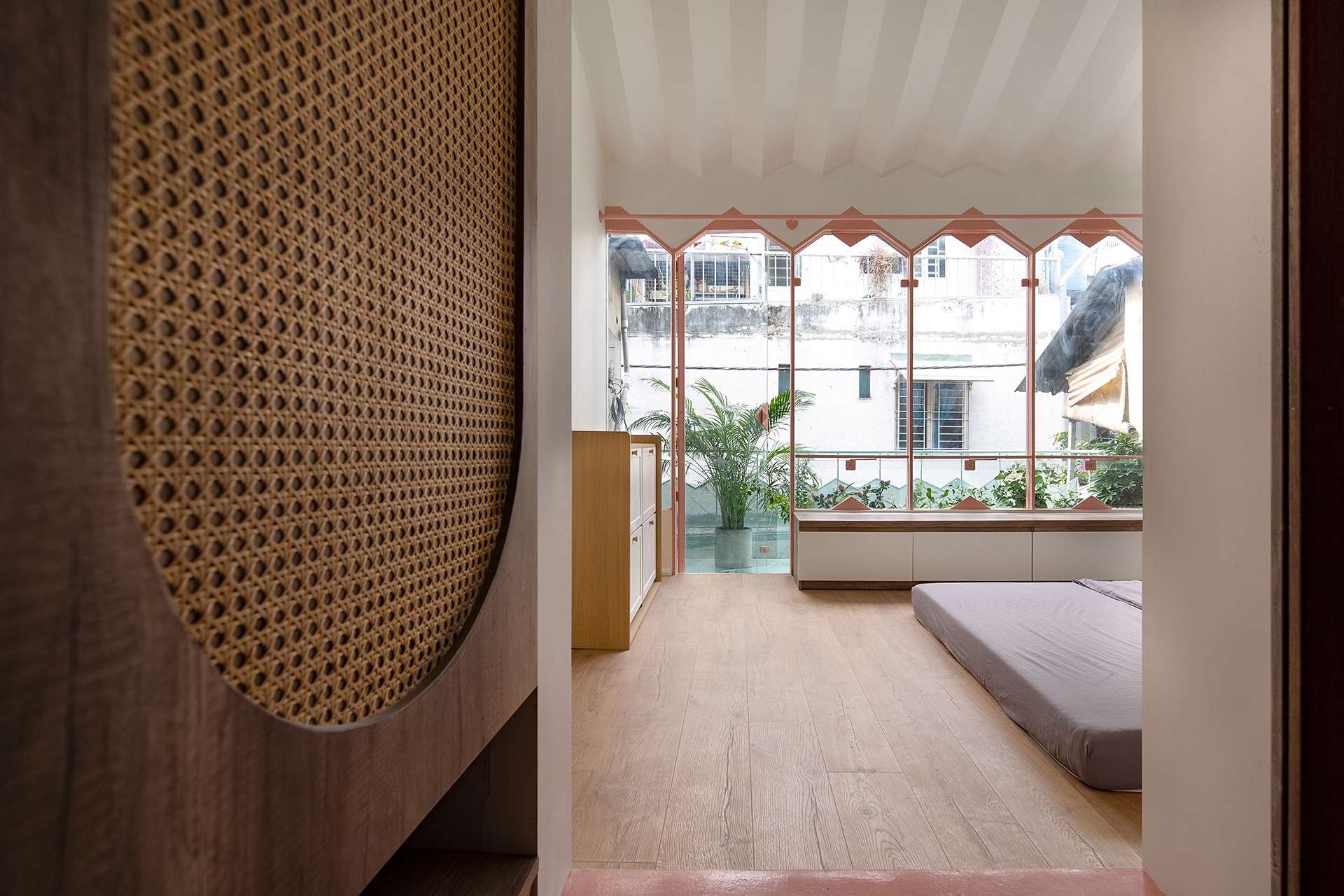 nhà trong hẻm, nhà phong cách hiện đại ảnh 8 nha trong hem, nha phong cach hien dai anh 8