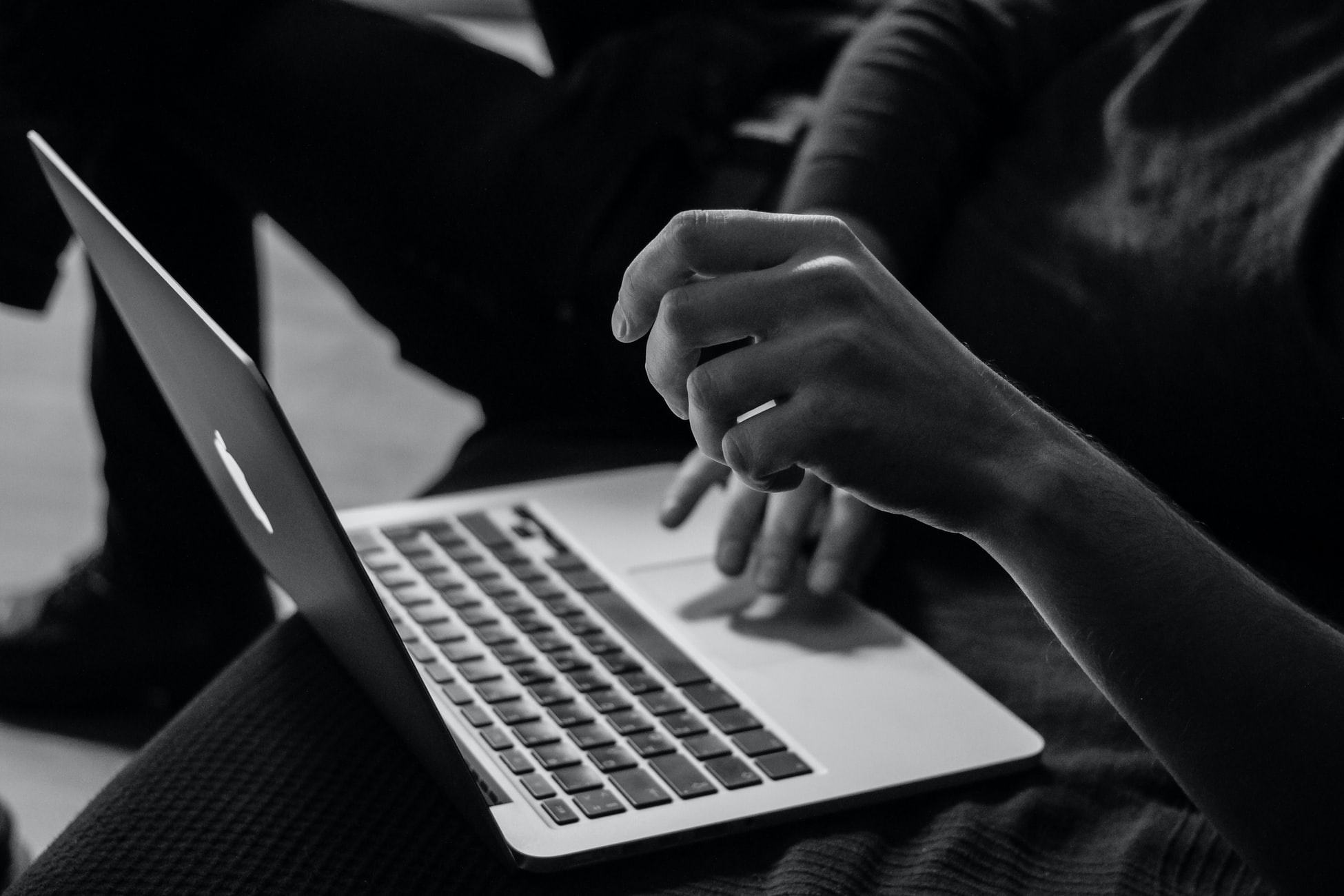 làm tình qua mạng,  cyber sex an toàn,  giãn cách xã hội ảnh 5 lam tinh qua mang,  cyber sex an toan,  gian cach xa hoi anh 5