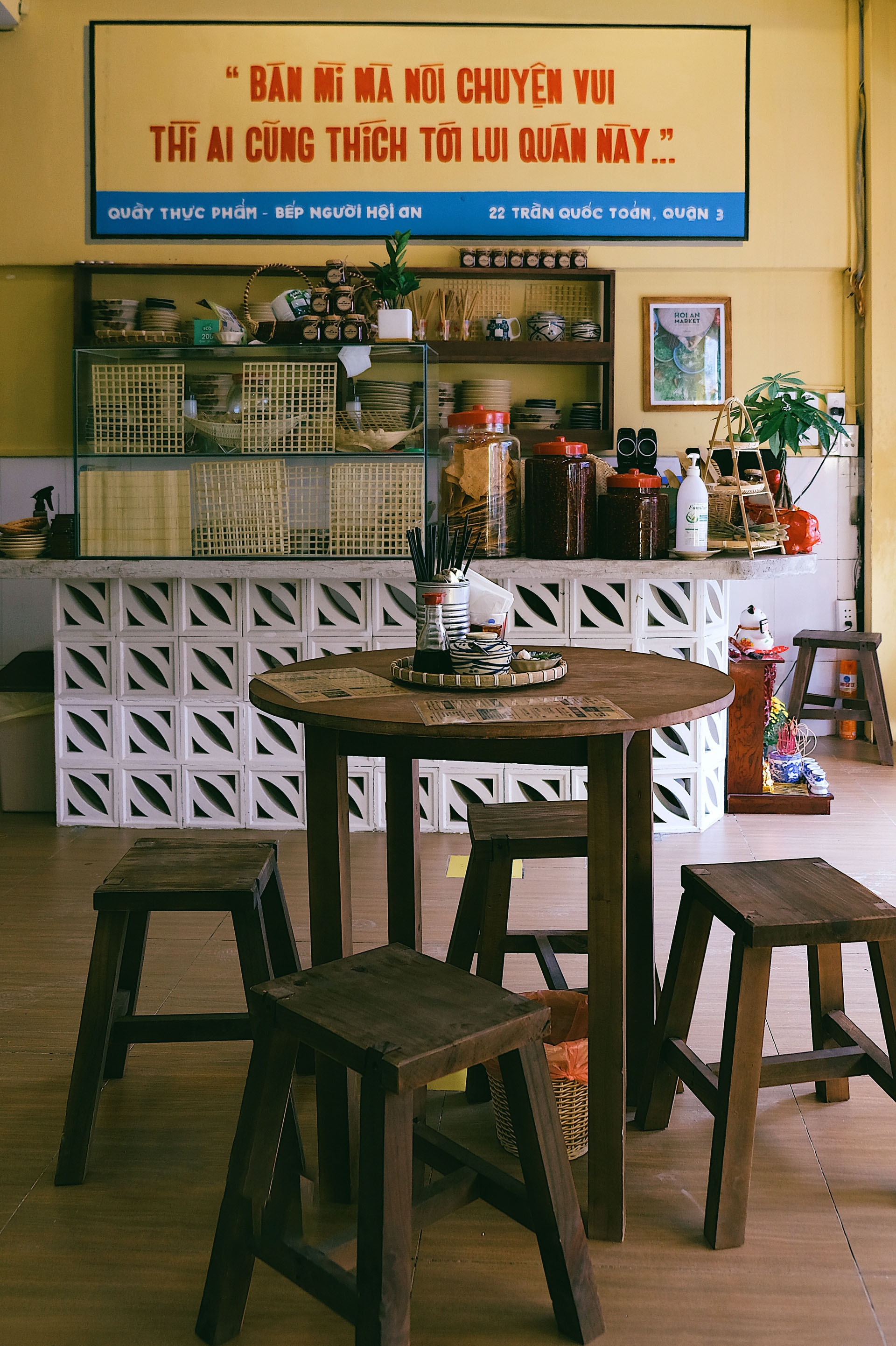 kinh nghiệm tự thiết kế và sửa chữa quán, tự thiết kế quán, TP.HCM ảnh 3 kinh nghiem tu thiet ke va sua chua quan, tu thiet ke quan, TP.HCM anh 3