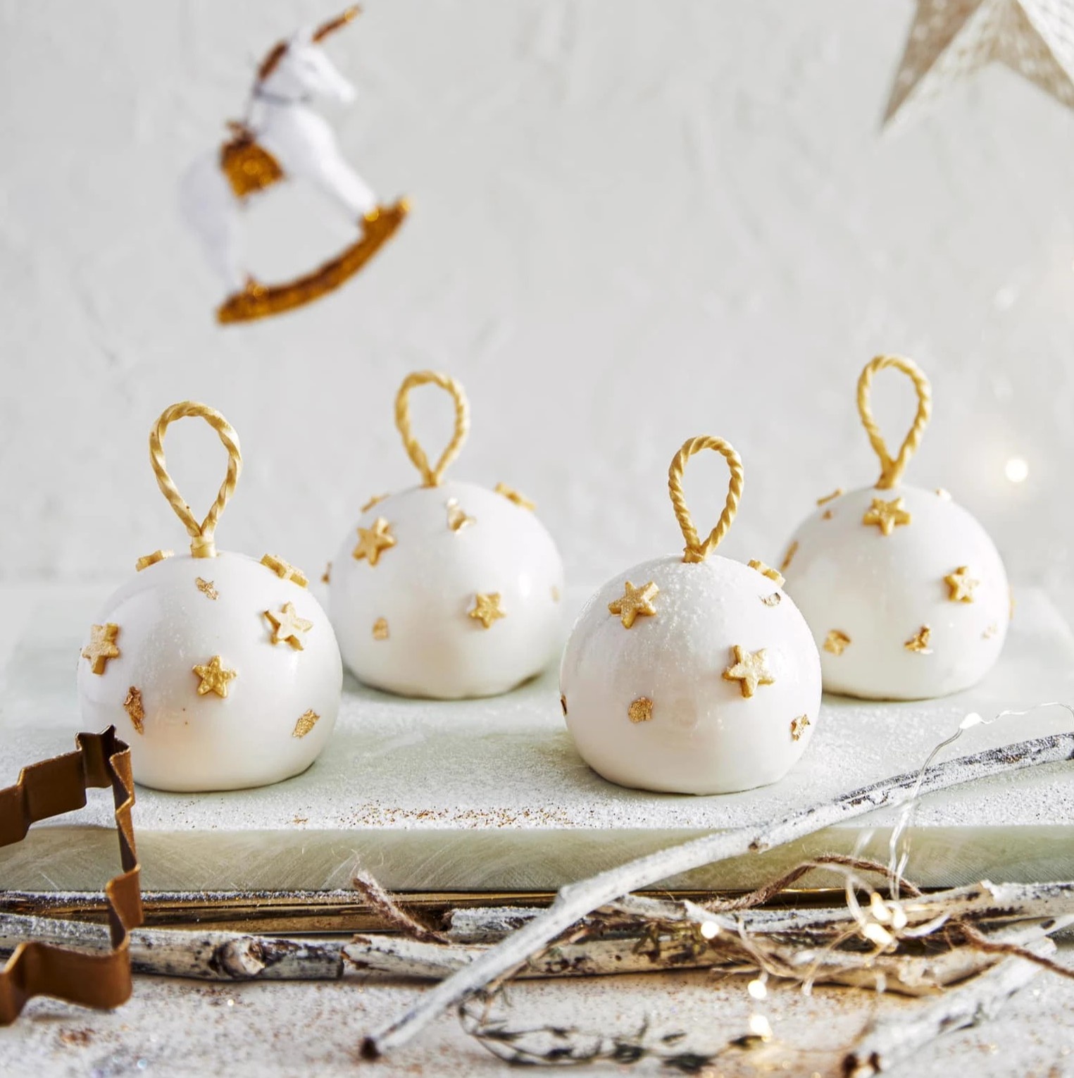 cac tiem banh co menu giang sinh,  thuong thuc banh au dip giang sinh,  cac tiem banh au tai tp.hcm anh 5