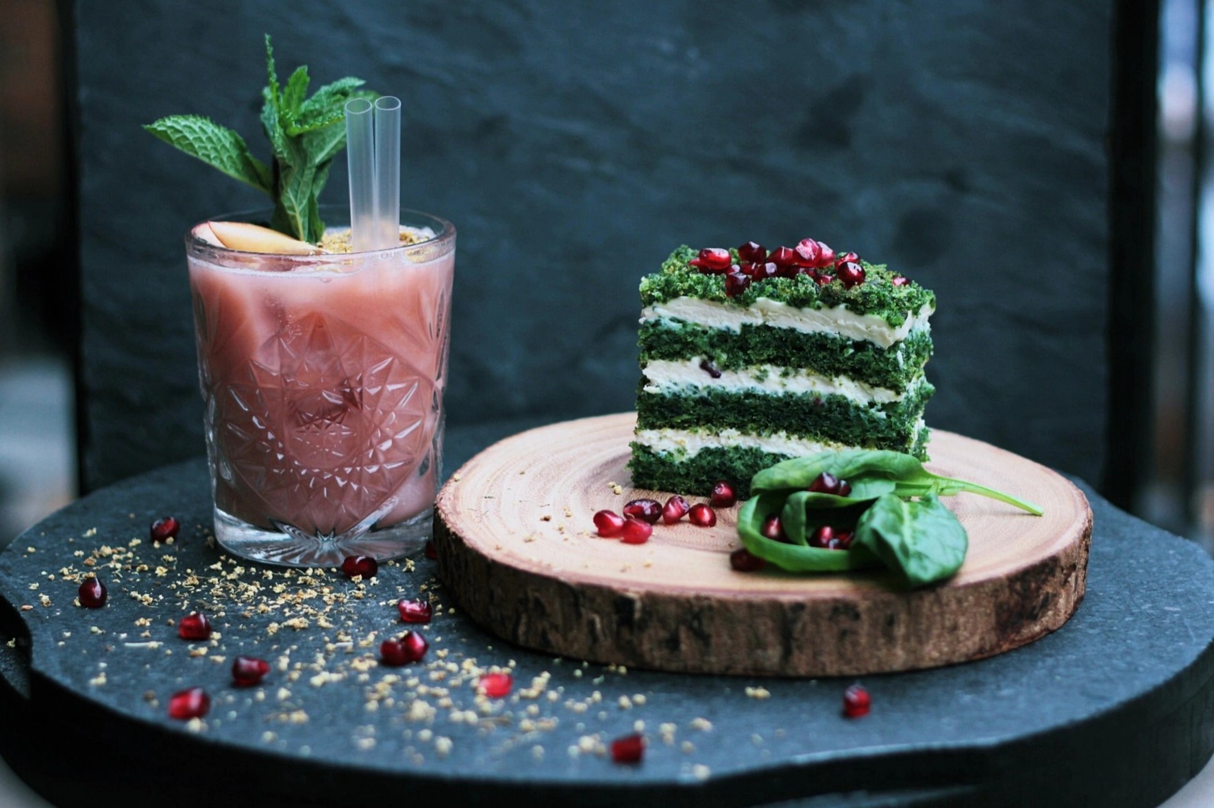 Thuong thuc cac mon trang mieng vi tra xanh tai TP.HCM hinh anh