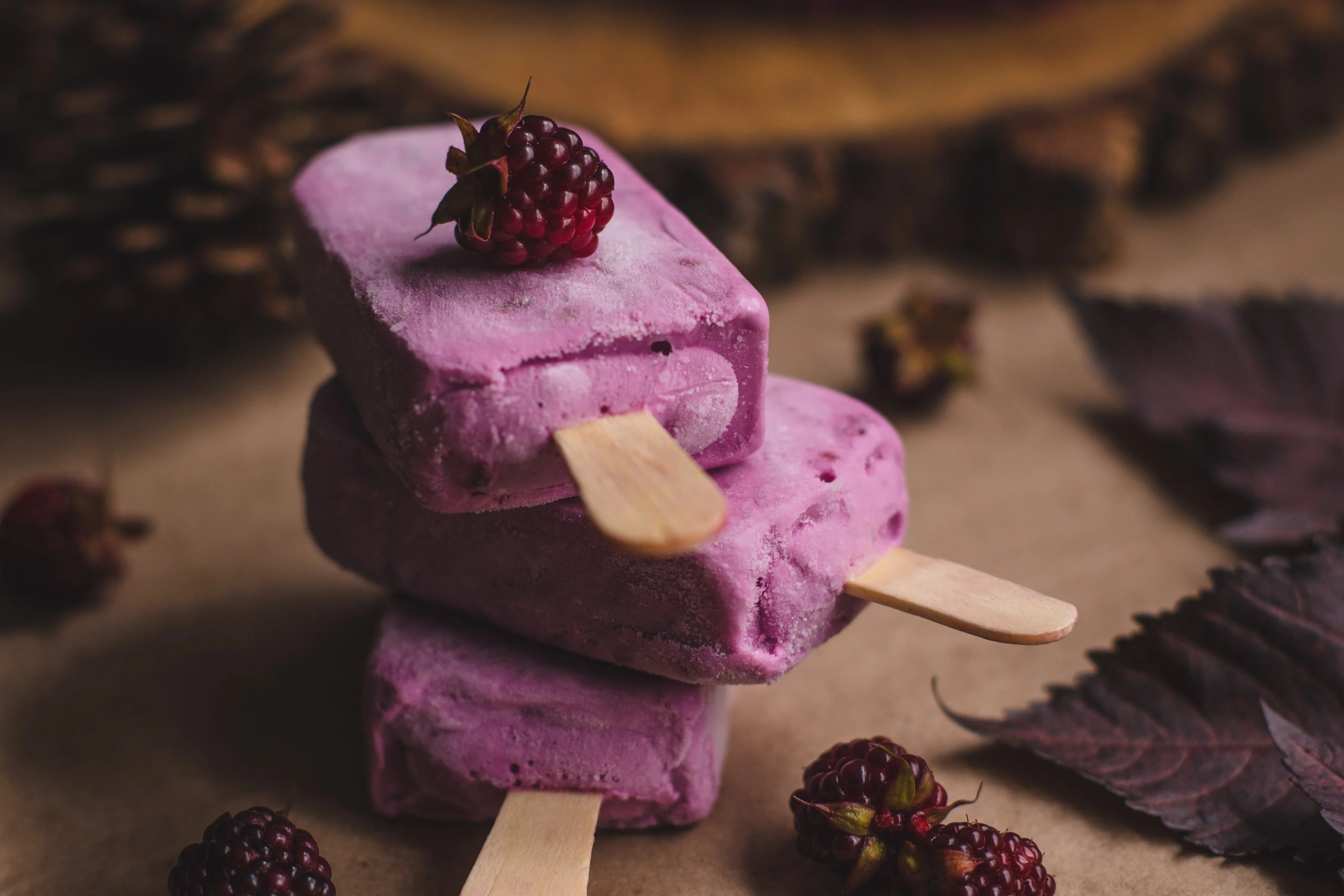 Giai nhiet voi cac vi kem doc dao o TP.HCM hinh anh