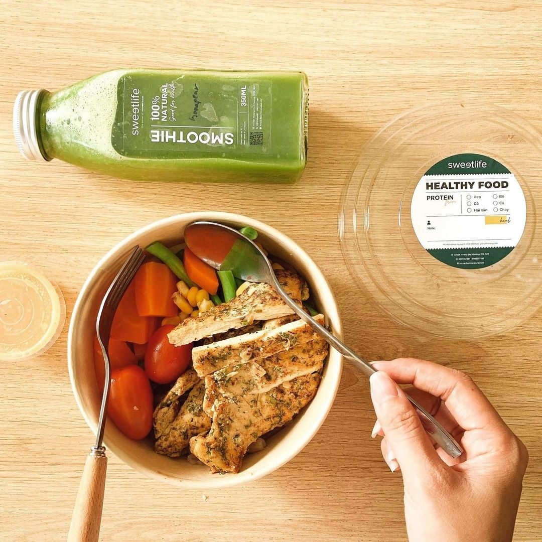 do an healthy,  eat clean,  tro choi van dong trong nha,  hoat dong cham soc the chat,  hoat dong cham soc tinh than,  tu cham soc ban than anh 3