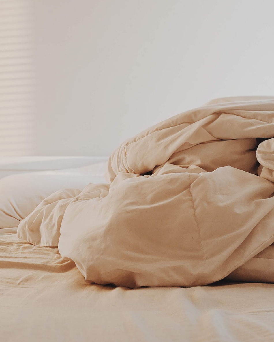 nhung san pham can co trong phong ngu,  noi that cho phong ngu,  trang tri phong ngu,  vat dung can co cho phong ngu anh 9