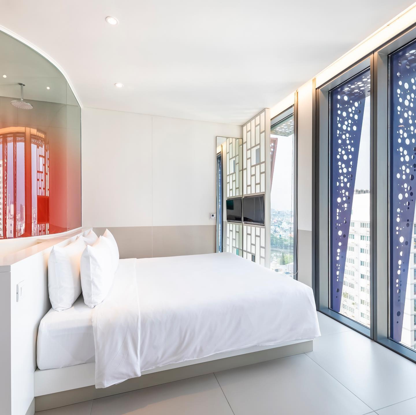 không ngồi văn phòng thì có thể làm việc ở đâu, coworking space, cà phê làm việc, không gian làm việc ở TP.HCM, làm việc tự do ảnh 7 khong ngoi van phong thi co the lam viec o dau, coworking space, ca phe lam viec, khong gian lam viec o TP.HCM, lam viec tu do anh 7