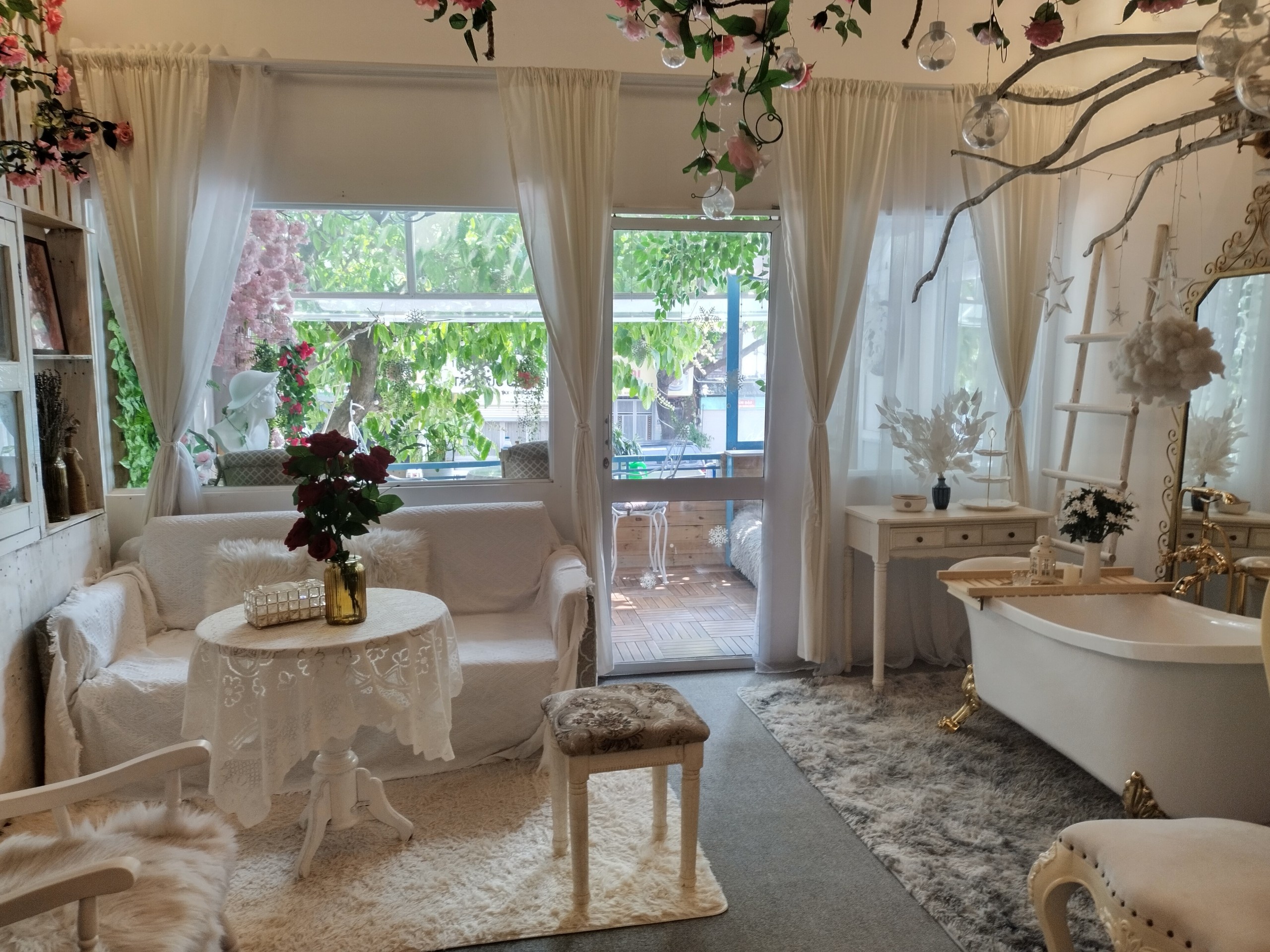 trang tri phong tro,  kinh nghiem trang tri phong tro,  tu trang tri phong tro,  trang tri phong theo phong cach Shabby Chic,  trang tri phong theo phong cach Romance Vintage anh 5