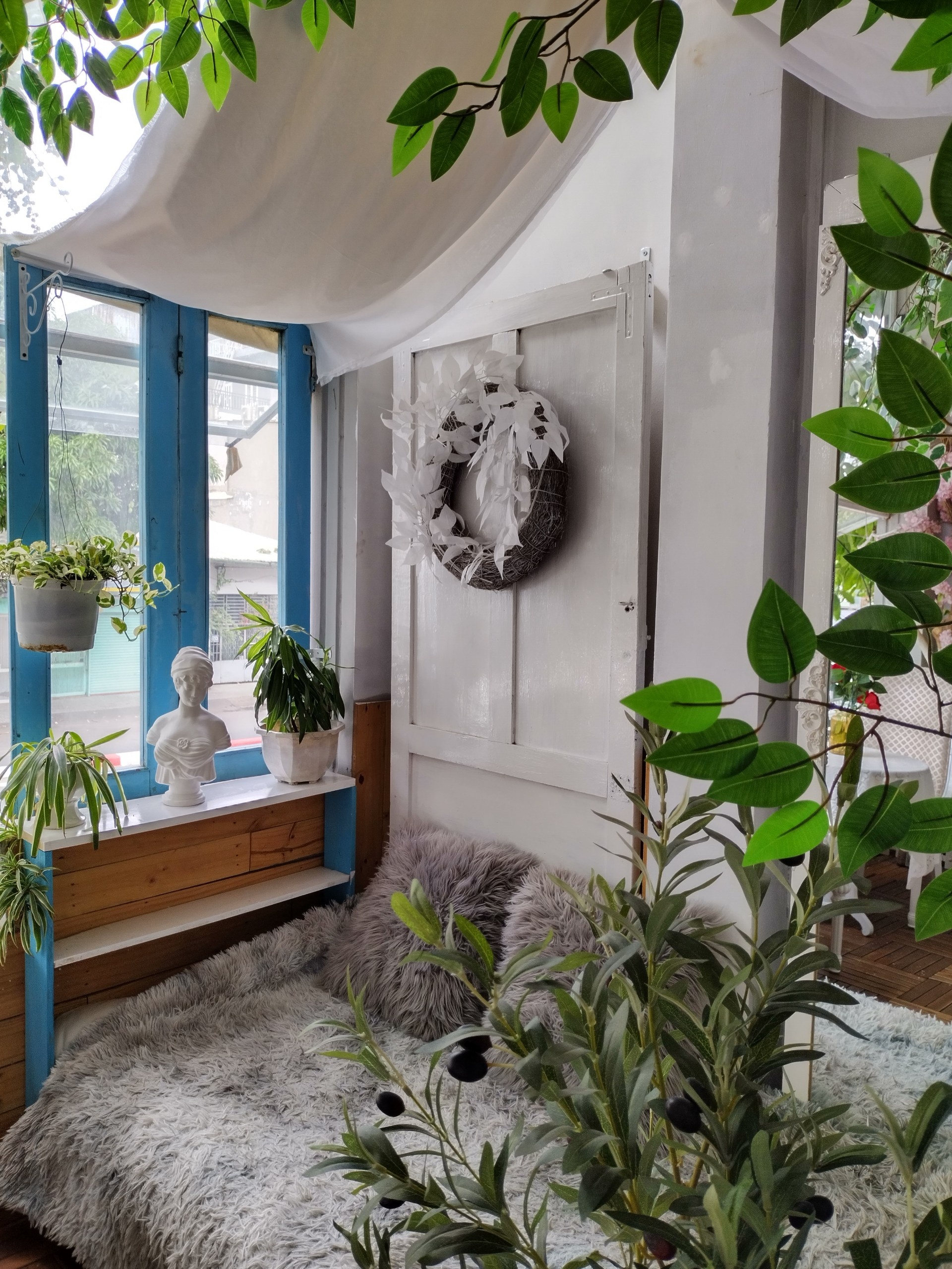 trang tri phong tro,  kinh nghiem trang tri phong tro,  tu trang tri phong tro,  trang tri phong theo phong cach Shabby Chic,  trang tri phong theo phong cach Romance Vintage anh 7