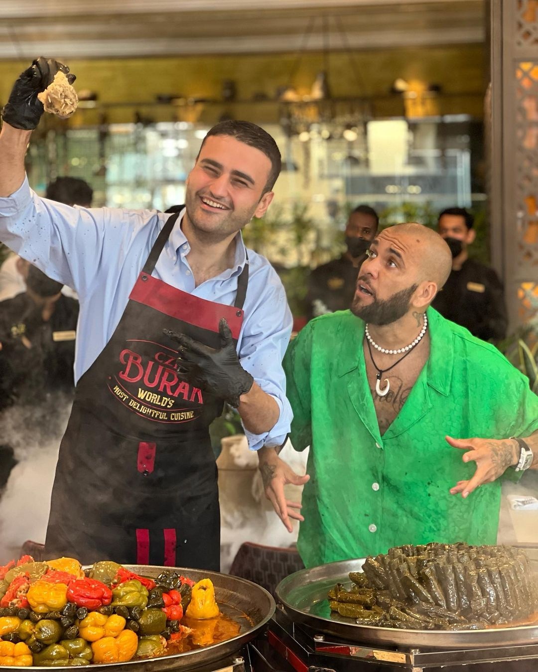 CZN Burak,  dau bep Burak Ozdemir,  Dani Alves,  Marcelo Vieira,  Vinicius Junior anh 8