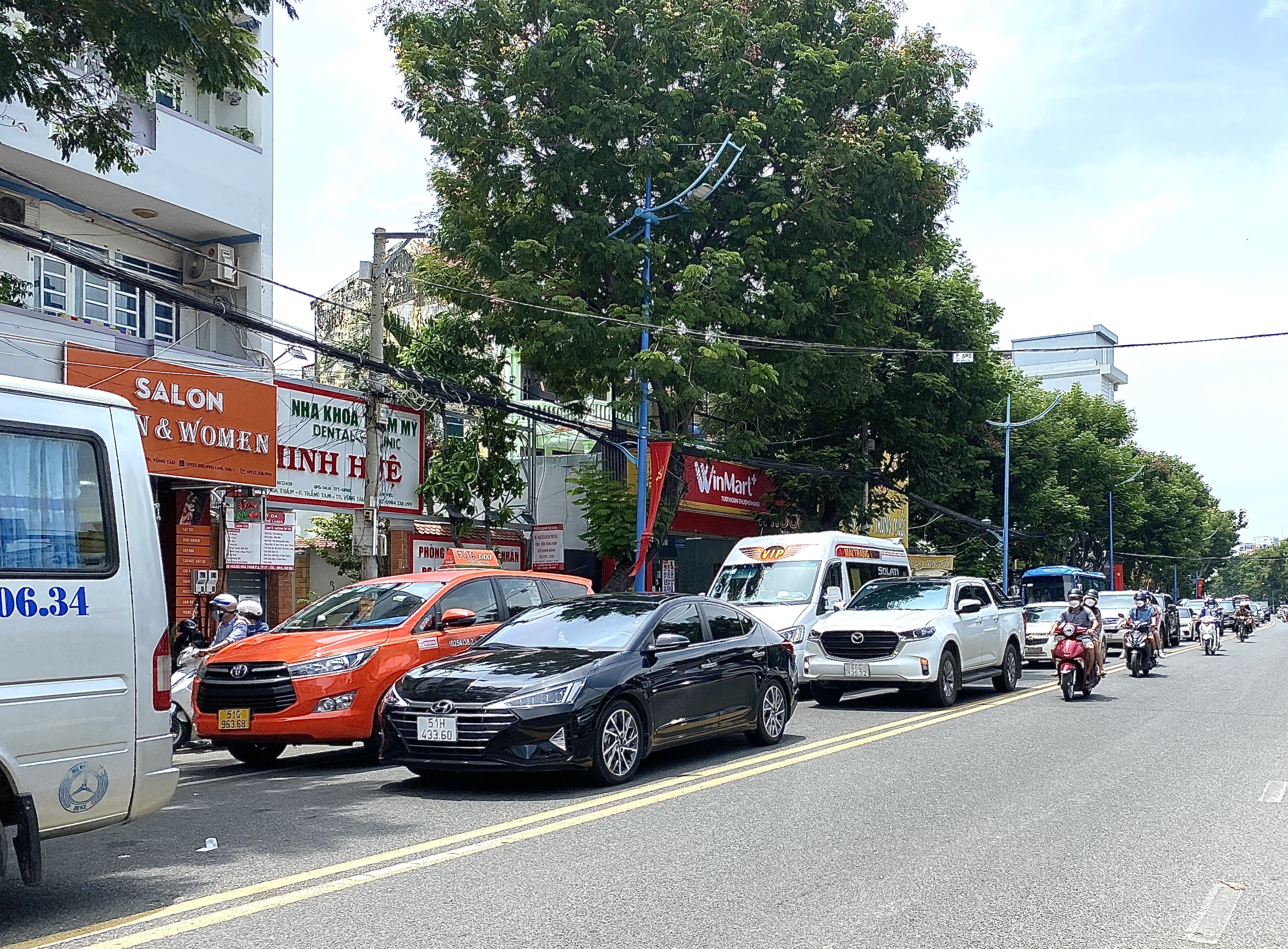 Vung Tau nhon nhip cuoi tuan hinh anh