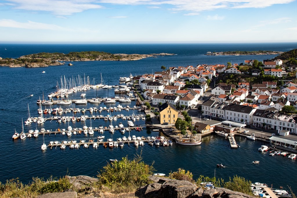 Doc dao 5 hom thu nam duoi day bien,  buu dien duoi dai duong,  gui thu duoi anh 8