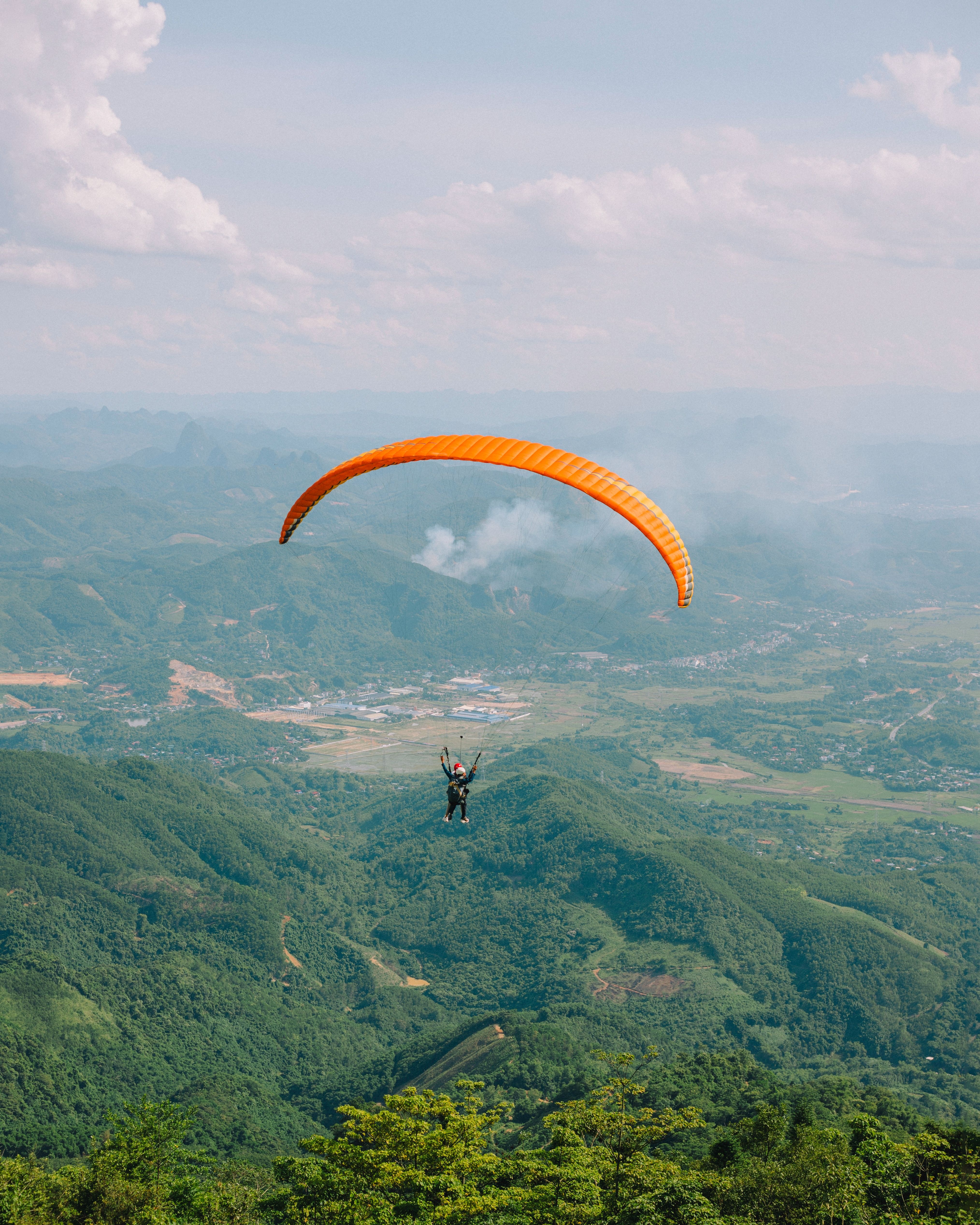 Lan dau choi nhay du o Hoa Binh,  tro choi cam giac manh,  nhay du o Hoa Binh anh 4