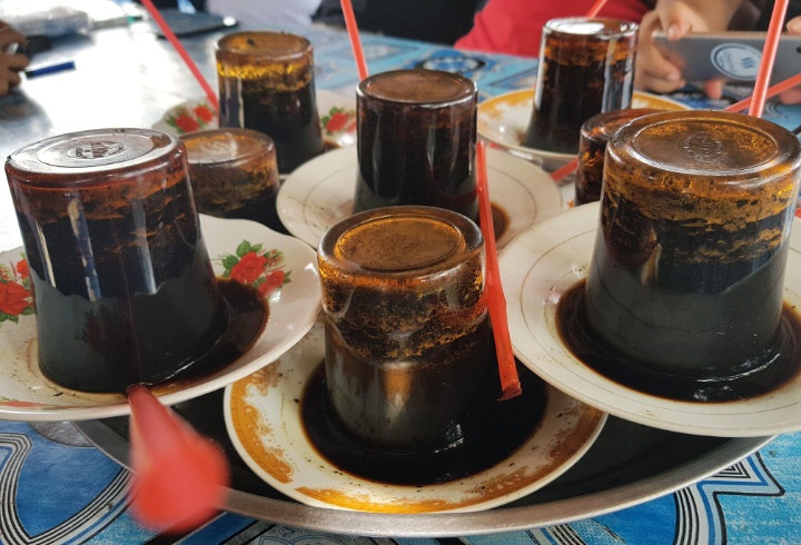 ca phe up nguoc,  Kupi Khop anh 1