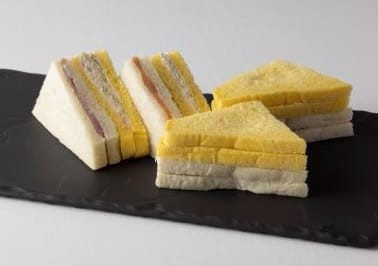 Banh mi khong vien cua Nhat Ban hinh anh