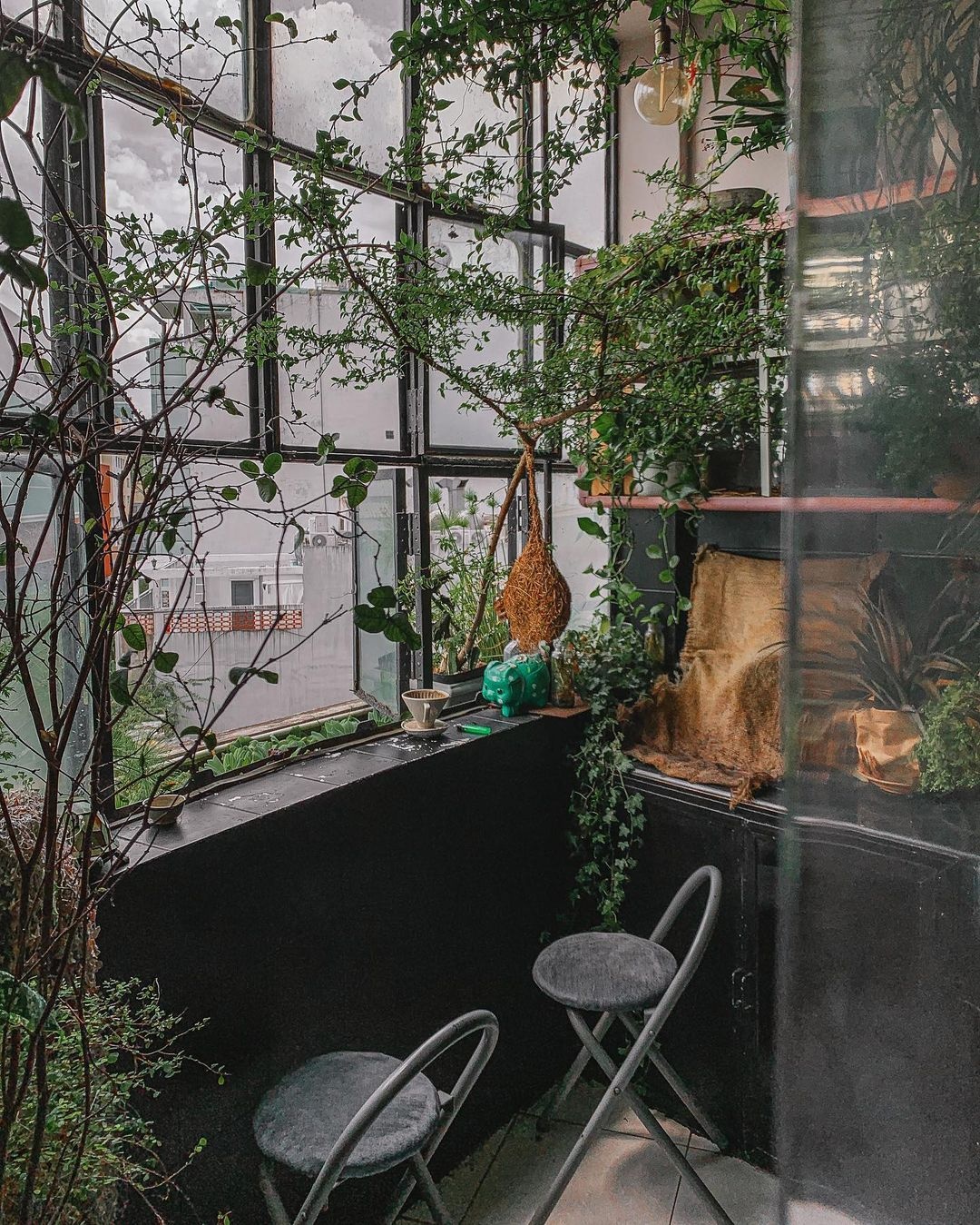 ngam hoang hon,  ca phe o TP.HCM anh 2