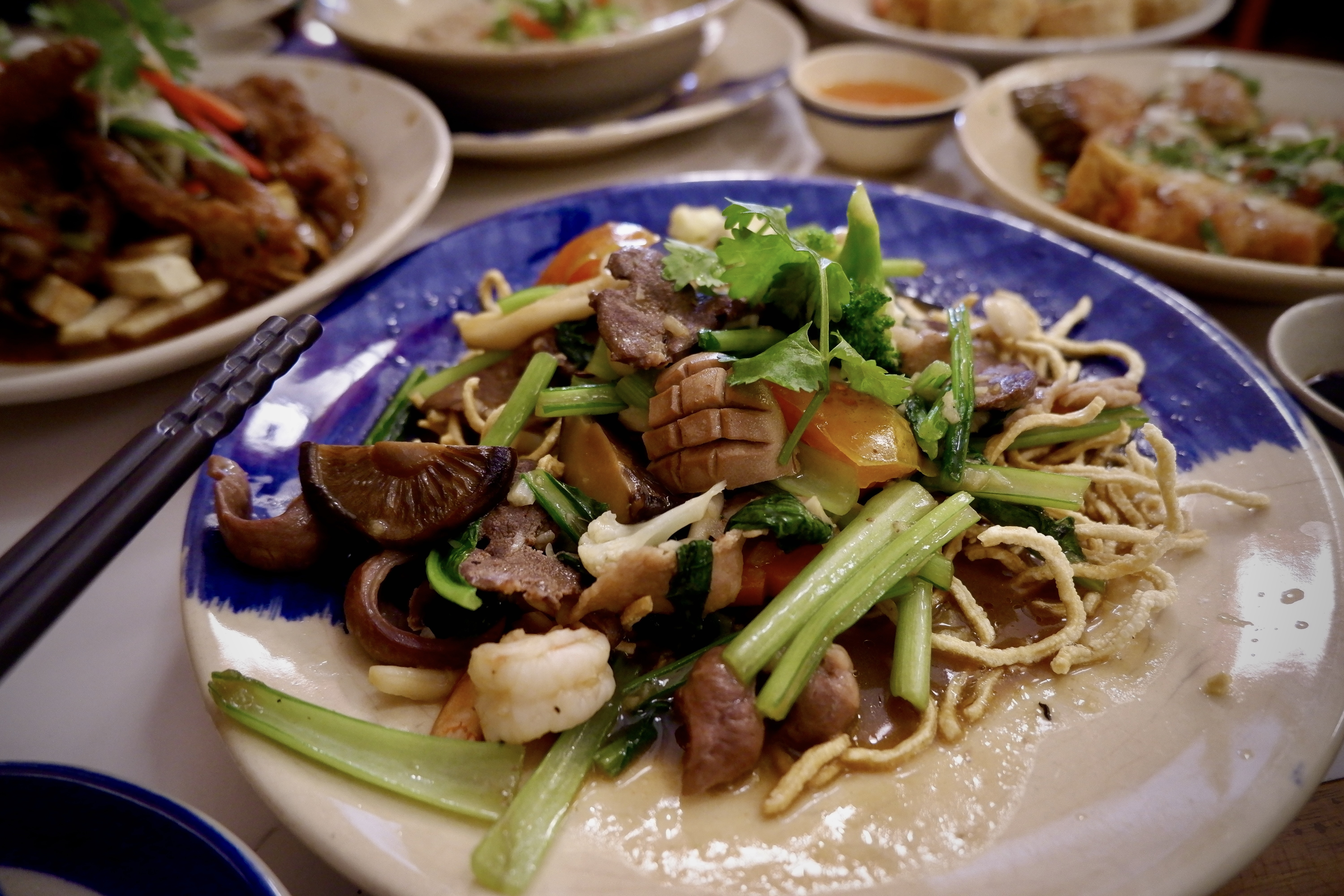 nguoi Hoa Cho Lon,  am thuc nguoi Hoa,  bua trua nguoi Hoa anh 2