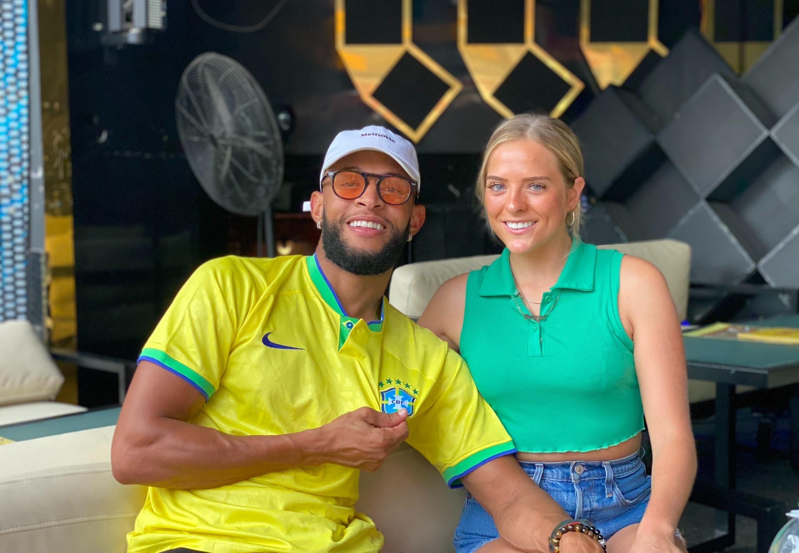 Khach Tay thich xem World Cup o Viet Nam hinh anh