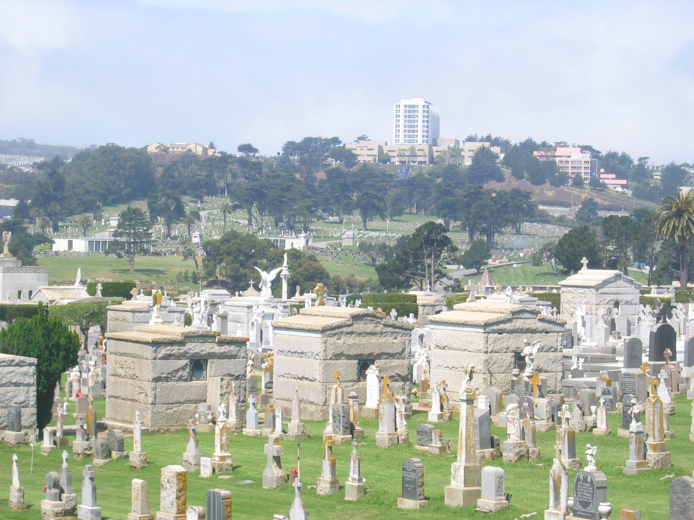 thi tran colma,  thi tran linh hon anh 3