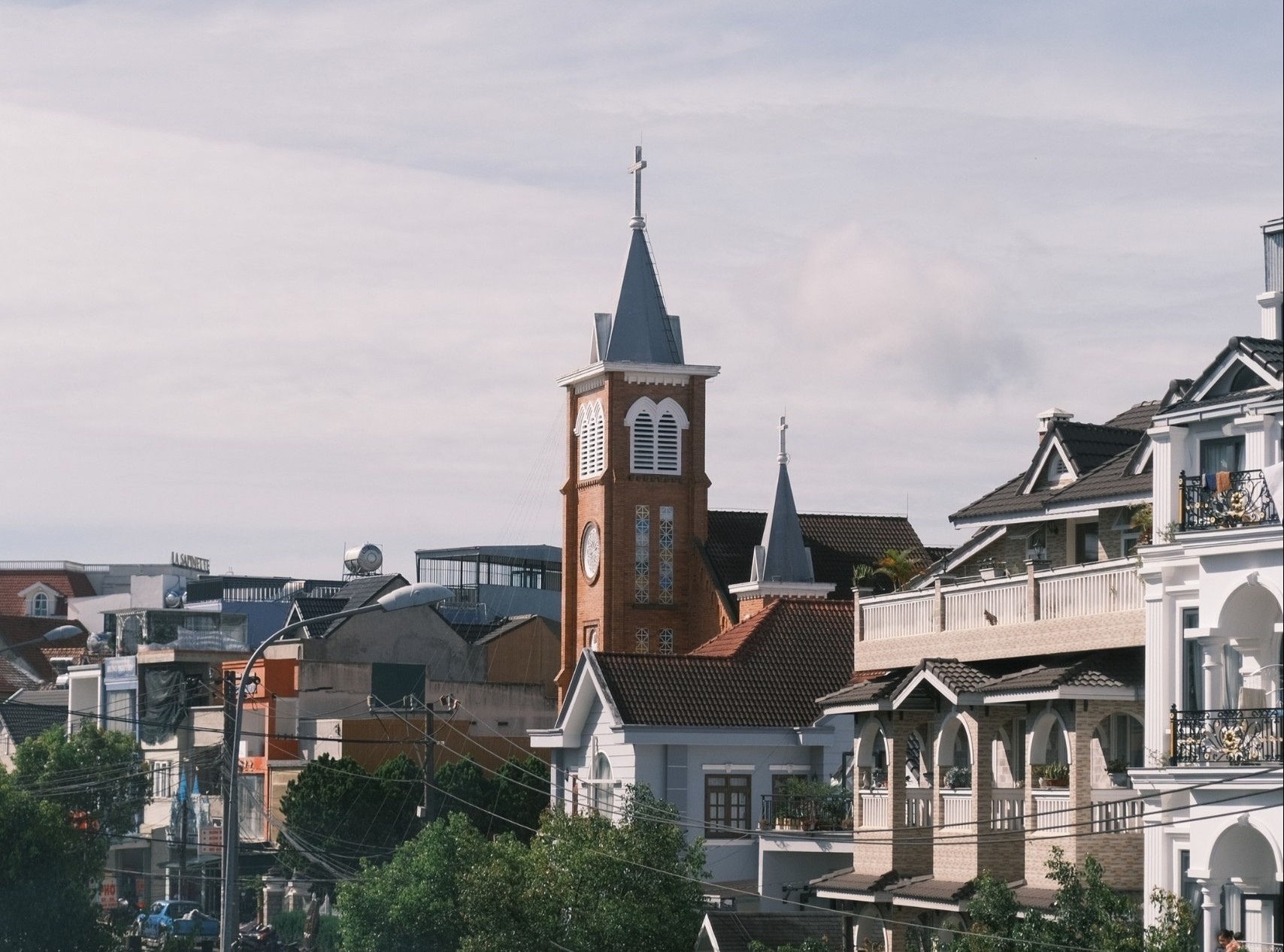 Da Lat van con phong dip Tet Duong lich hinh anh