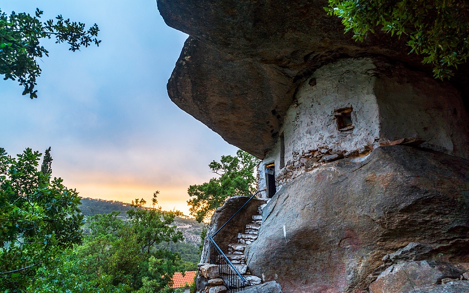 Nha chong cuop bien o Hy Lap hinh anh