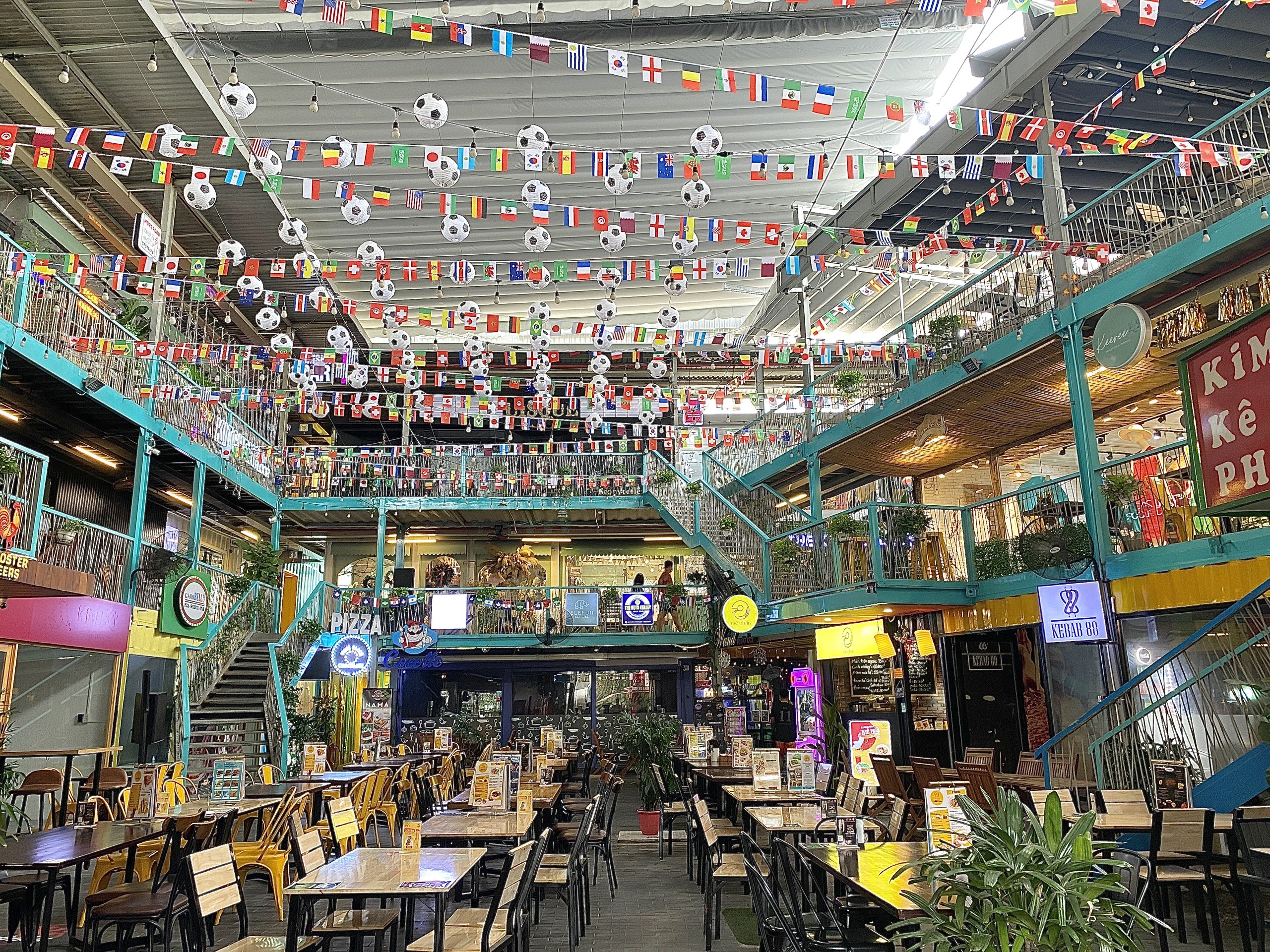 xem world cup,  co vu world cup,  chung ket world cup anh 1