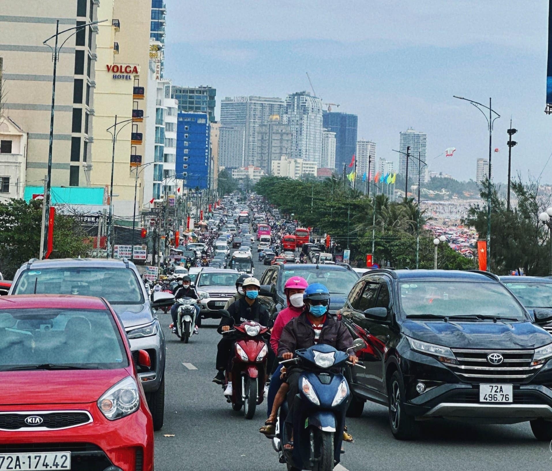 du lich tet,  du lich bien,  du lich vung tau,  du khach tam bien,  khach di vung tau anh 3
