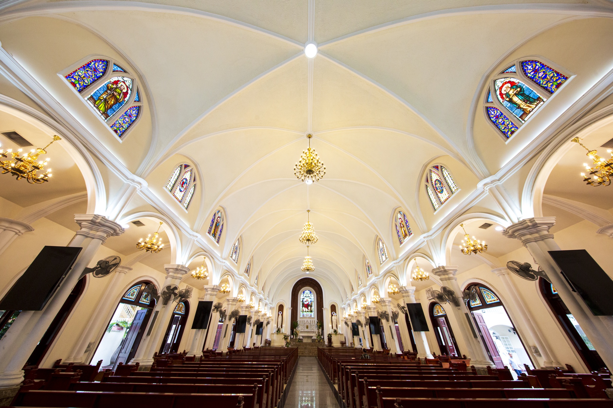 giao xu thi nghe,  nha tho dep,  nho TPHCM anh 16