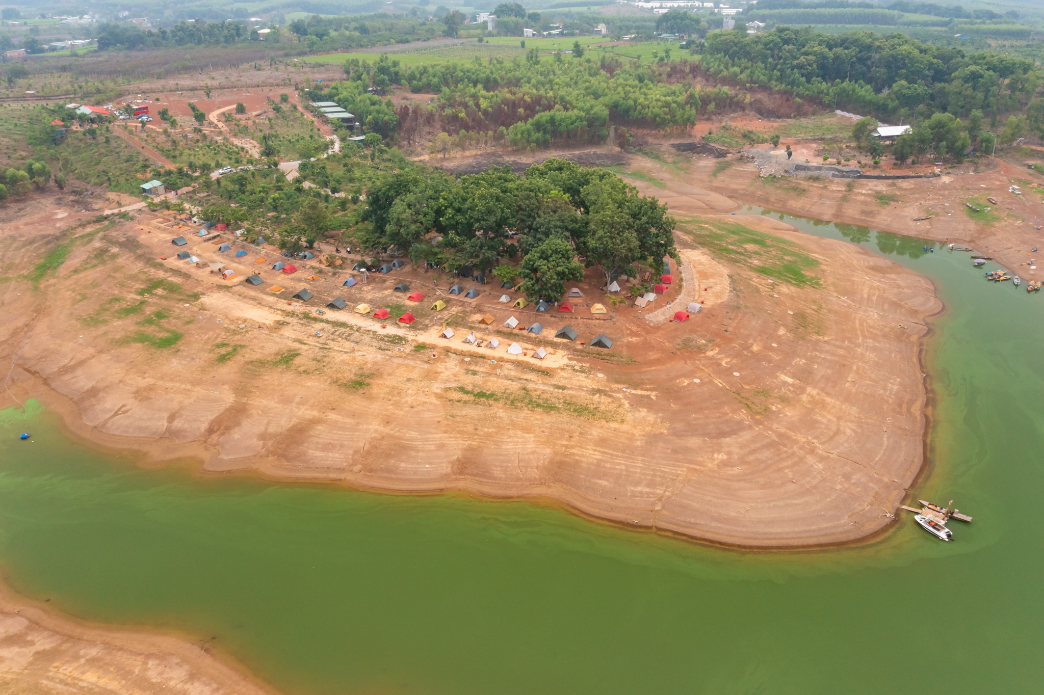 du lich cam trai,  khu cam trai,  cam trai cuoi tuan,  cam trai ma da,  du lich dong nai anh 2