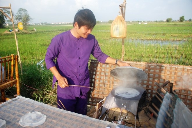 Tráng bánh