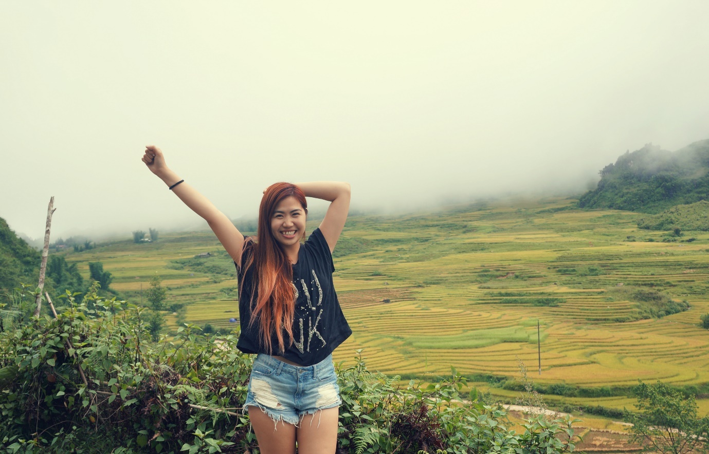 Ve dep suong mu Sa Pa hut hon co gai Viet kieu My hinh anh