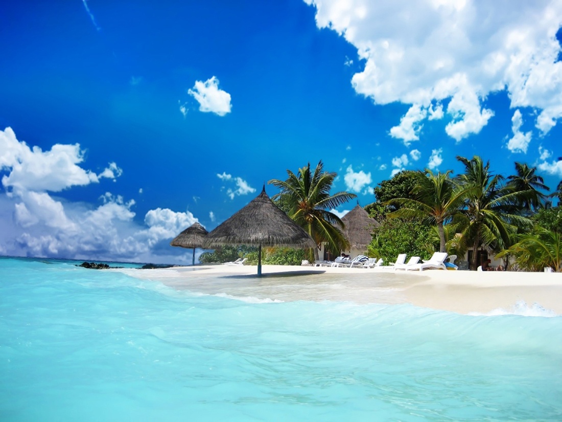 Phú Quốc luôn là điểm đến hấp dẫn du khách trong cả mùa hè và mùa đông. Ảnh phuquocesnsetravel.com