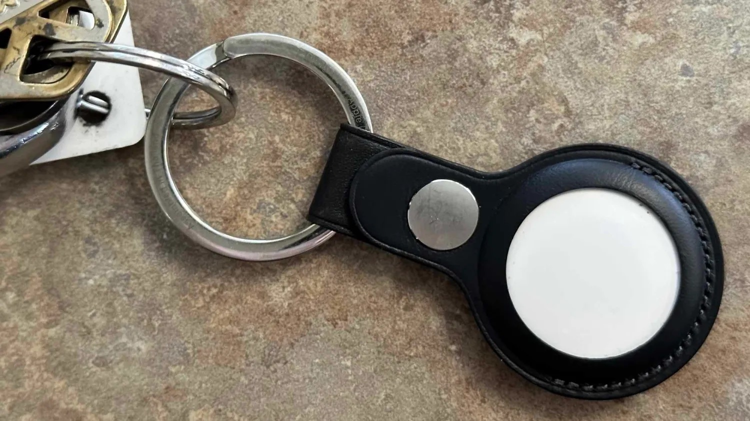 airtag,  apple anh 1