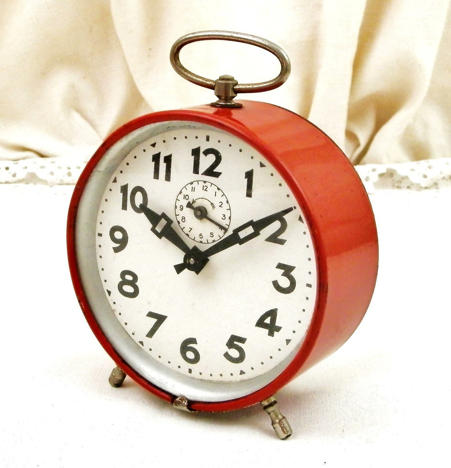 dong ho bao thuc anh 9