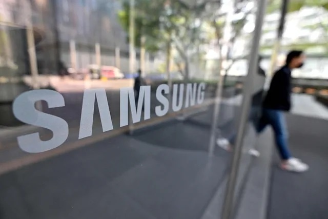 Ly do Samsung bat tay voi doi thu lon mang TV hinh anh