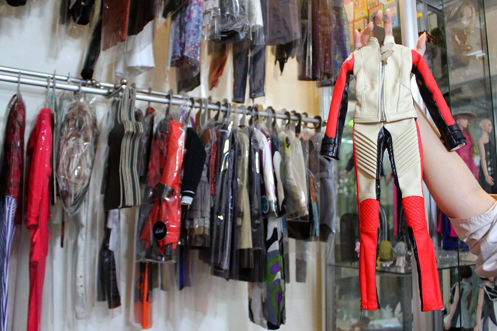 Nghe thiet ke quan ao, giay dep ti hon o Sai Gon hinh anh