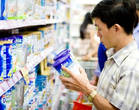 Vi sao khong doanh nghiep nao giam gia sua? hinh anh