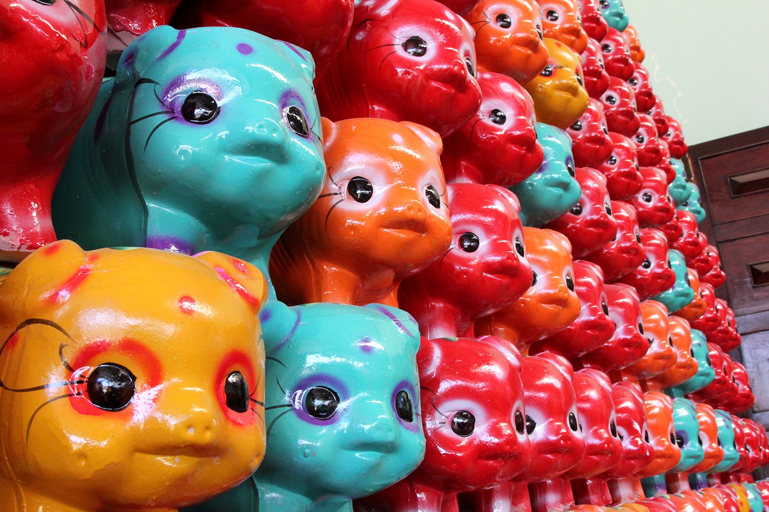 Heo dat xuat ngoai gia 4.000 dong/con o Binh Duong hinh anh