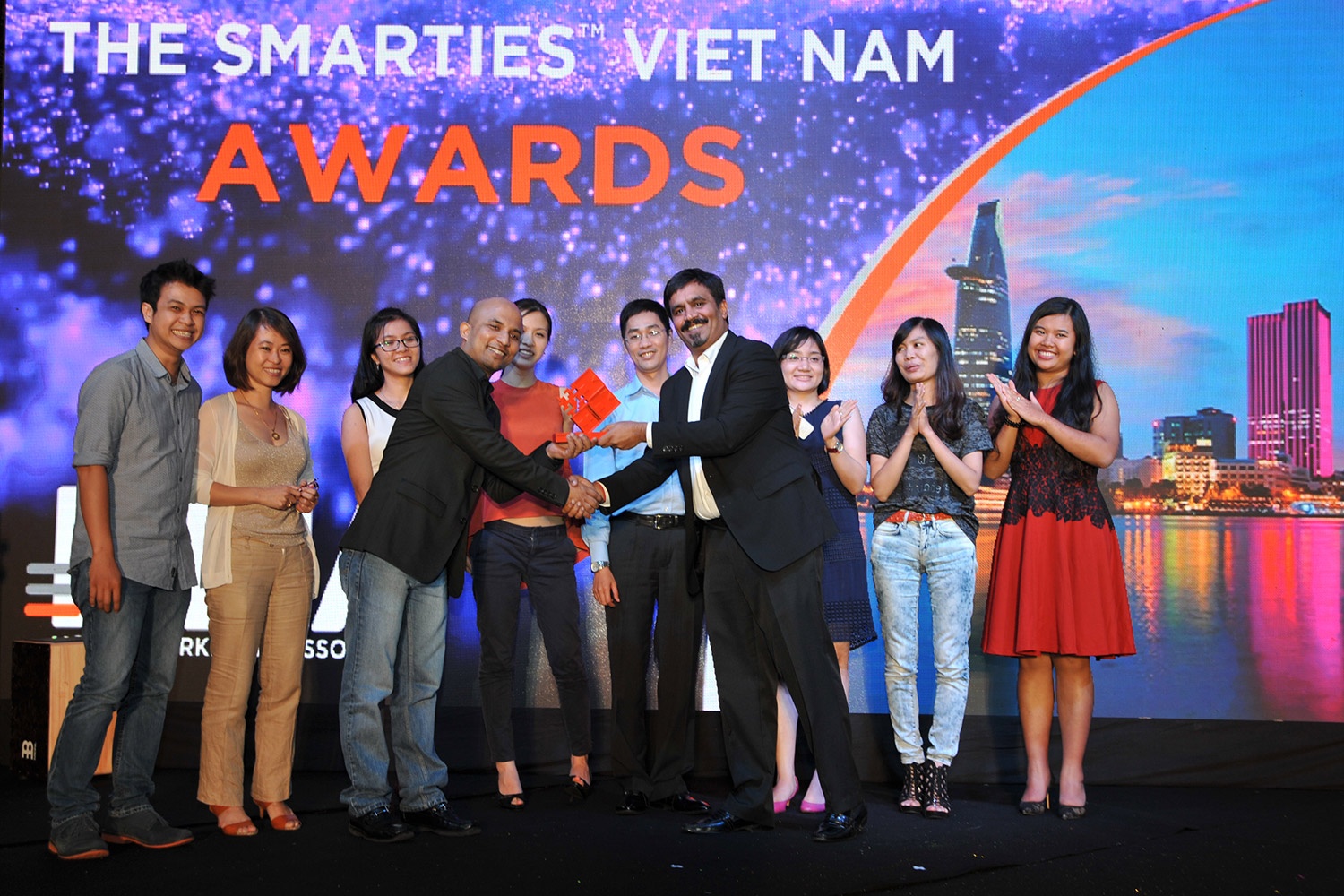 Nhung cong ty quyen luc nhat nganh mobile marketing VN 2014 hinh anh