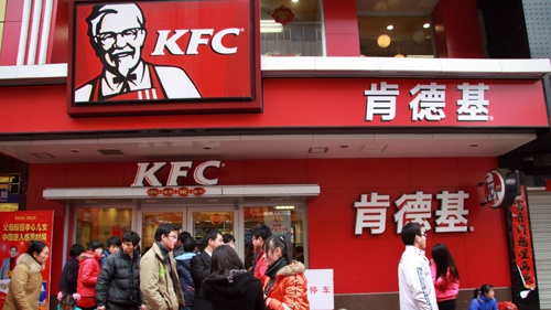 KFC kien cong ty Trung Quoc vi tin don ga 8 chan hinh anh