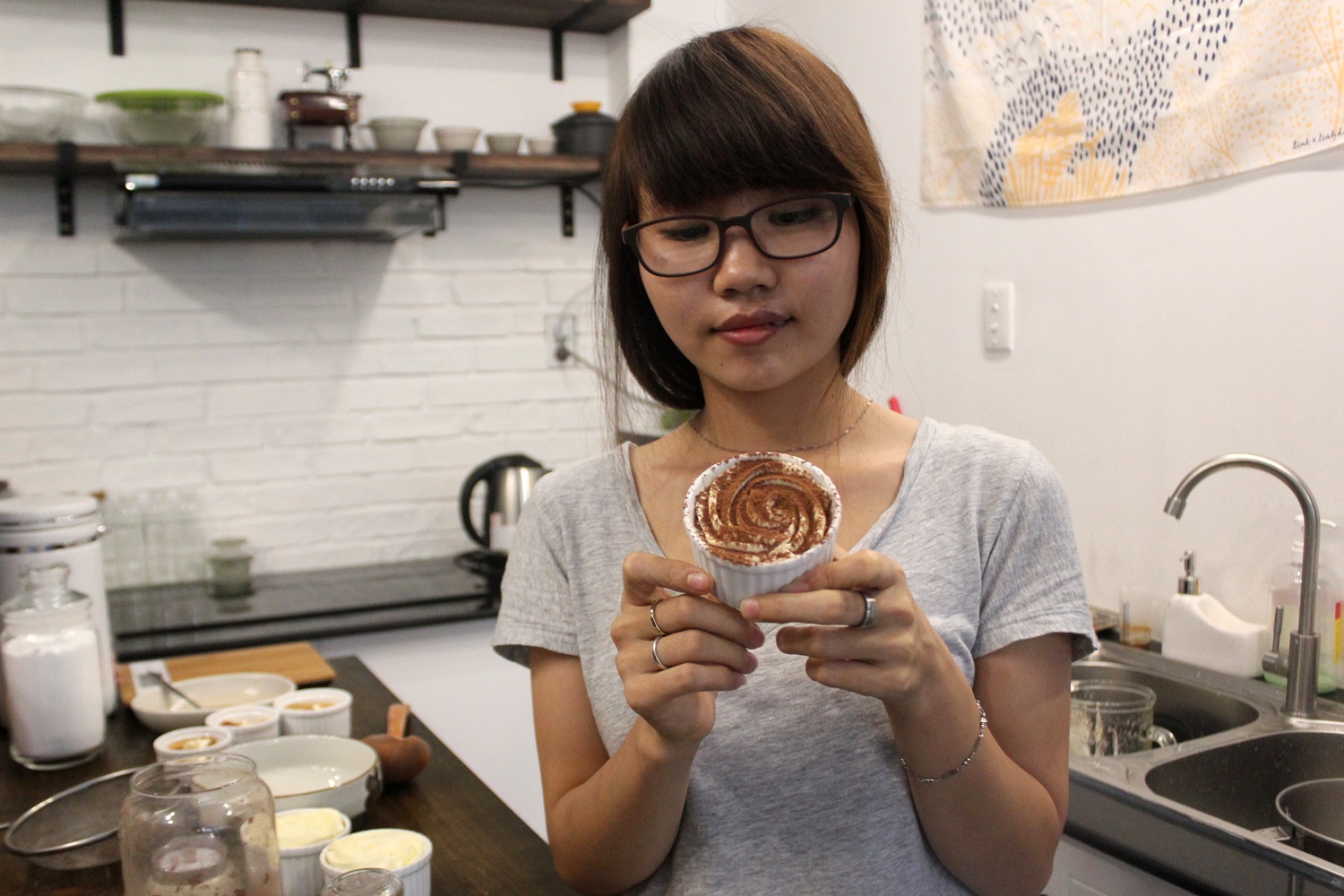 350.000 dong mot lan trai nghiem lam banh o quan ca phe hinh anh