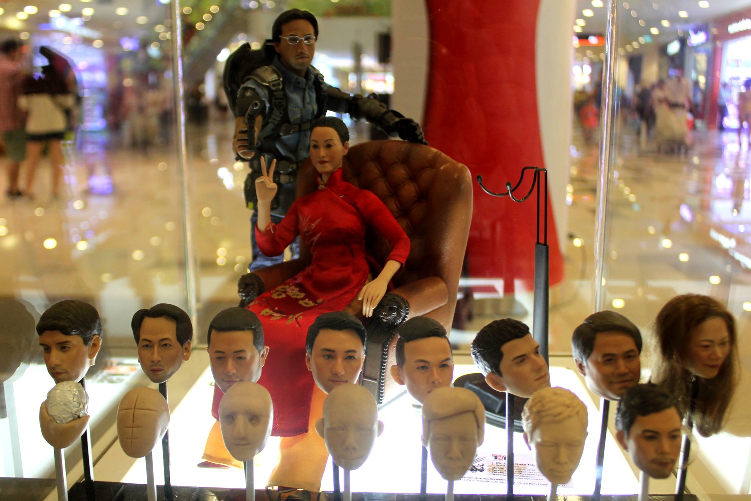 Bup be hinh nguoi gia nghin do o Sai Gon hinh anh