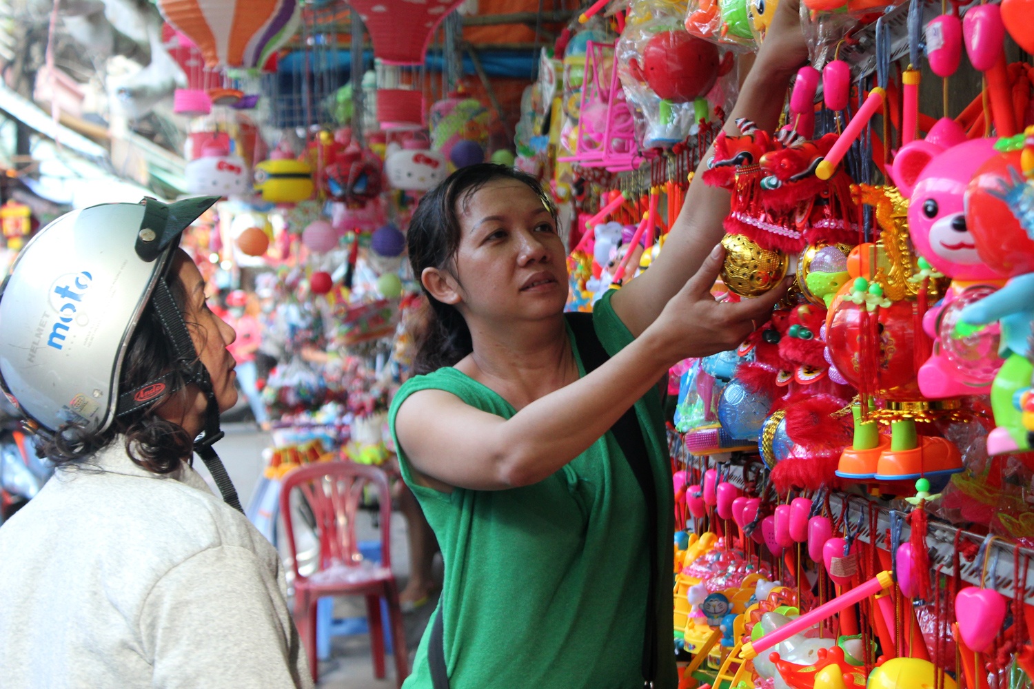 Pho long den Sai Gon het thoi? hinh anh