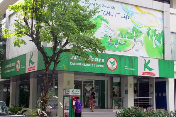 Ngan hang 100% von nuoc ngoai do quan vao Viet Nam hinh anh