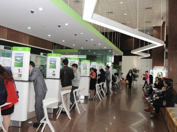 Ngan hang phai co 100.000 ty dong moi lap cong ty tai chinh hinh anh