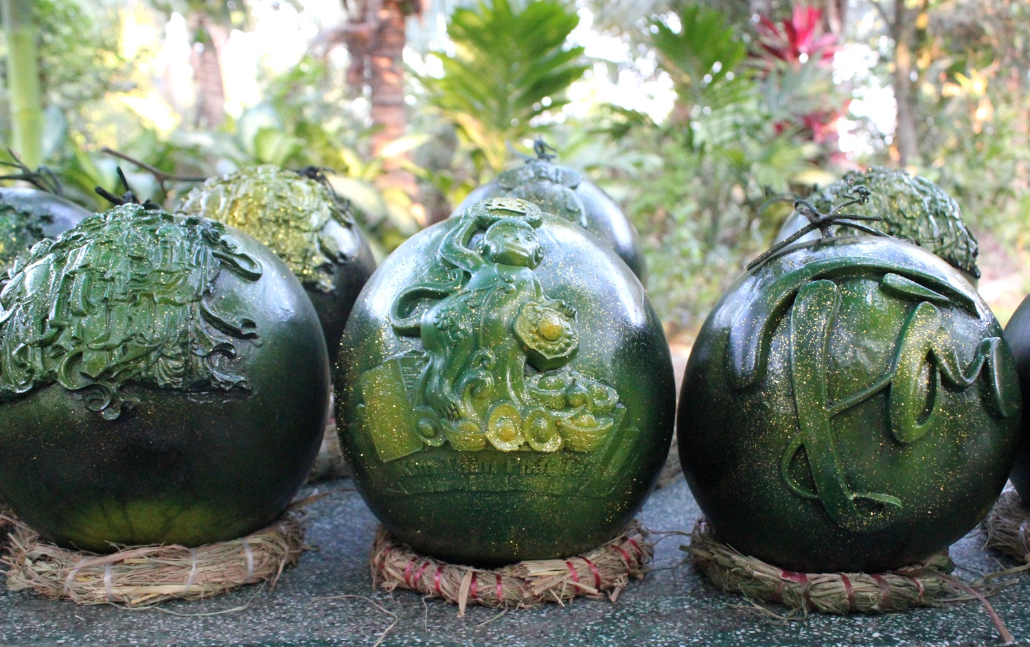 250.000 dong mot trai dua hau Tet dap phu dieu o Sai Gon hinh anh